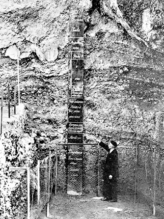 Laugerie Haute, la stratigraphie en 1938 avec Denis Peyrony