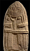 Dame de St Sernin - Menhir gravé