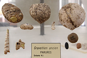 Elements de parure - Grotte des Enfants