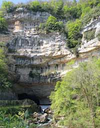 Grotte du Mas d'Azil coté village