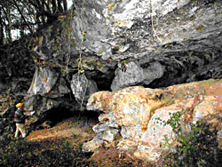 Grotte de la roche de Lalinde