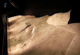 Traces de pas dans les dunes du r&eacute;seau Clastres dans la grotte de Niaux