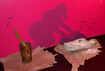 Comment utiliser une meule ? Musée Tumulus - Bougon