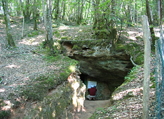 Entrée de la Grotte de Bernifal