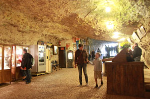 Boutique de la grotte de Cougnac
