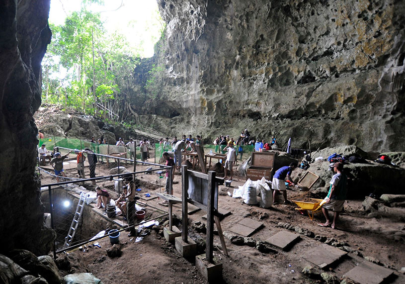 Fouilles Grotte de Callao