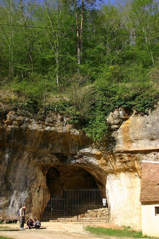 L'entrée des Combarelles