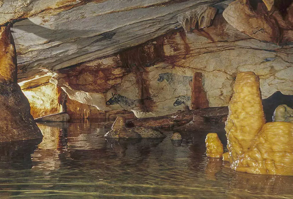 La grotte Cosquer et les sociétés paléolithiques en Méditerranée.