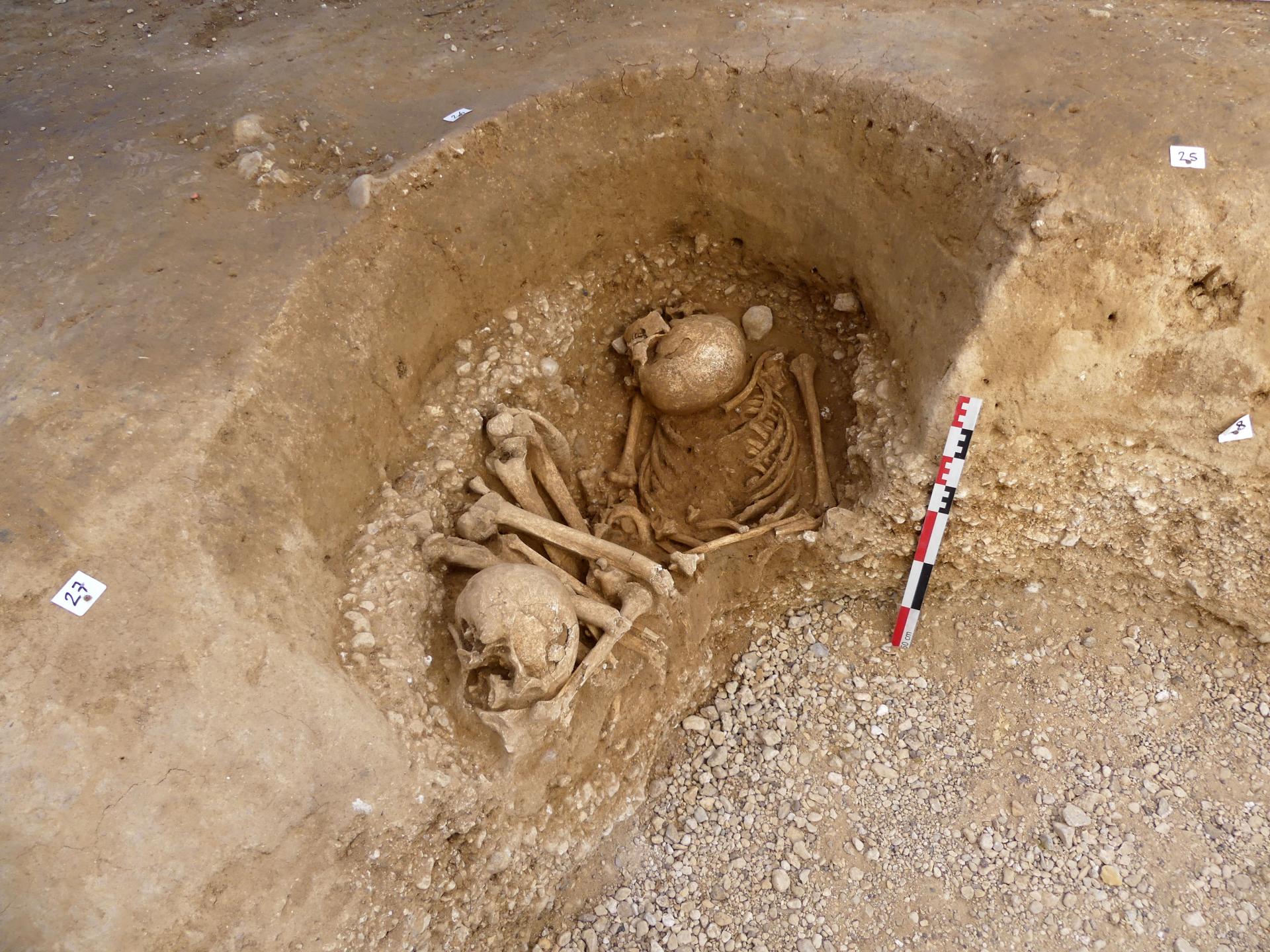 Vers 9000 ans avant notre ère, la sépulture double de Casseneuil (47)